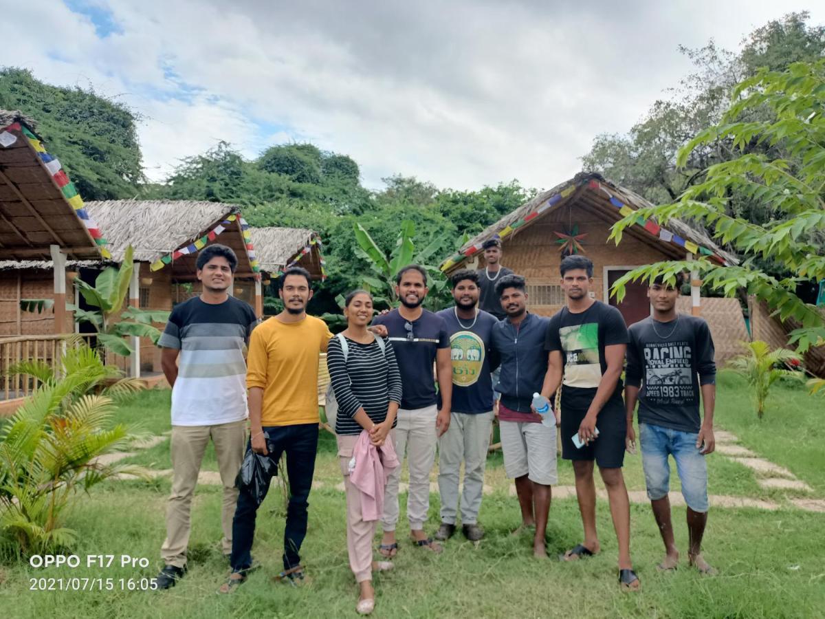 Island Vibes Hampi Guesthouse Dış mekan fotoğraf